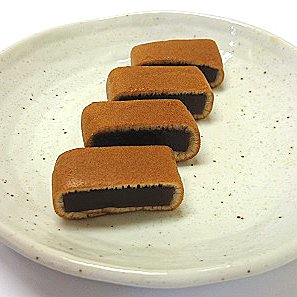 ようかん巻き それは 一体感 という言葉が最もよく似合うお菓子 Ippin イッピン