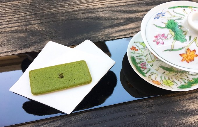 抹茶土産の王道はコレ！京都限定『マールブランシェ』の「お濃茶ラングドシャ」