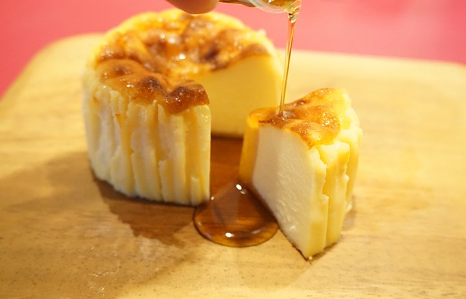 日本で１か所！シェフの情熱が起こした奇跡から誕生したチーズケーキ「GAZTA」