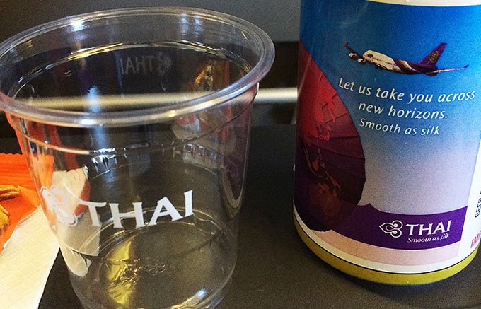 タイ王室公認ビール、シンハービールで乾杯を！