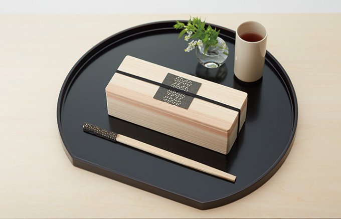 折り紙式お箸飾り。洗練された食卓を演出する新しい発想のテーブルアイテム