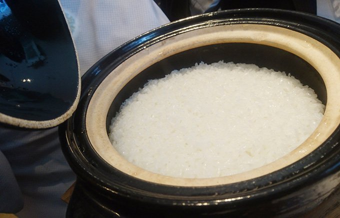 「持続する旨み」が自慢の島根県の隠岐島で作られる「海士の本氣米」の魅力