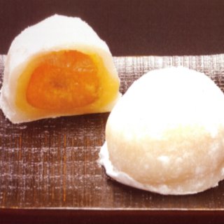 やみつき！福井県産完熟梅「紅映」が丸ごと入ったジューシーで上品な「うめふく餅」