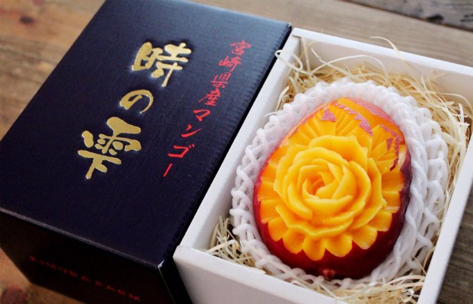 赤く艶やかな美味しい宝石 宮崎県産マンゴー「時の雫」