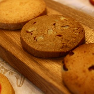【熊本県】13種の鮮やかで大人も子供も楽しめるギフトに。亜湖の木の洋菓子たち 【熊本県】13種の鮮やかで大人も子供も楽しめるギフトに。亜湖の木の洋菓子たち