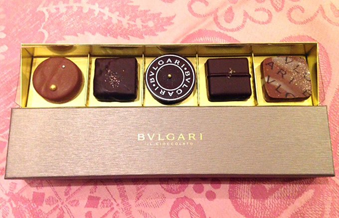 わお！胸がときめく贈り物！ブルガリの宝石のようなチョコレート・ジェムズ