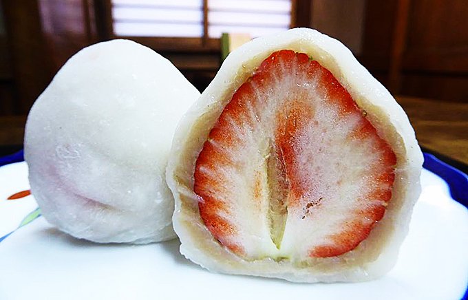 宮崎の老舗蕎麦屋で味わう口福な「おとなの苺大福」はイチゴ一会