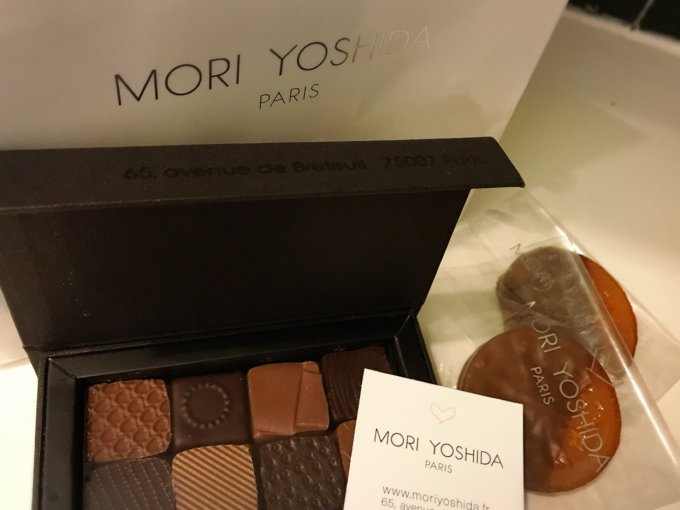 パリ左岸でショコラを買う。『MORI YOSHIDA』の「ボンボンショコラ」