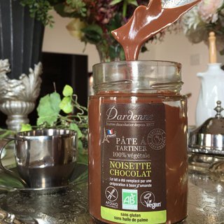 これぞ本物！フランスダーデン社の植物性100%チョコレートクリーム