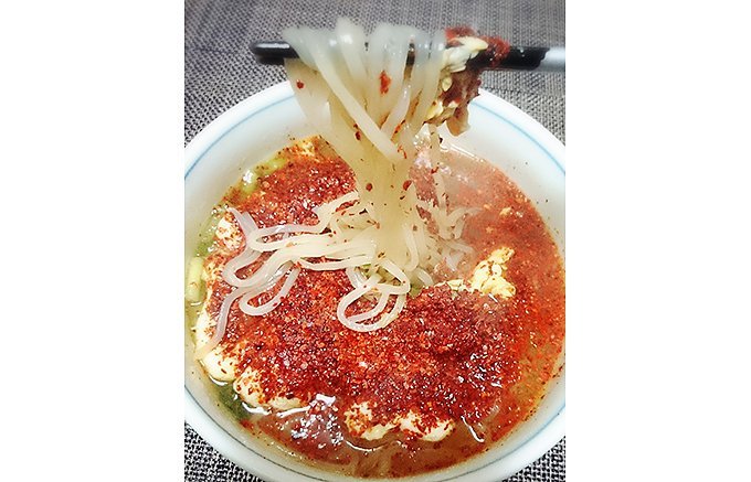 一度食べたら病みつきになる南国宮崎発信の激辛麺「桝本の辛麺」