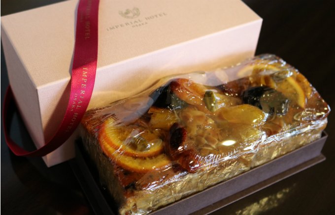帝国ホテル 大阪 で販売開始 フルーツがずっしり詰まったケーキ セイボリー Ippin イッピン
