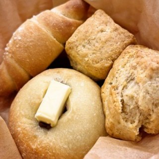 《パン革命》おうちで簡単！『ふくらむ魔法の冷凍パン』で朝食タイムを贅沢に！