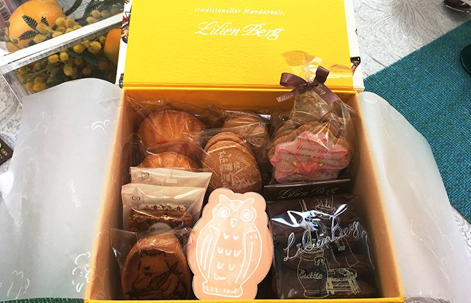 新百合ヶ丘で行列のできるオーストリア菓子の老舗「リリエンベルグ」の焼き菓子セット