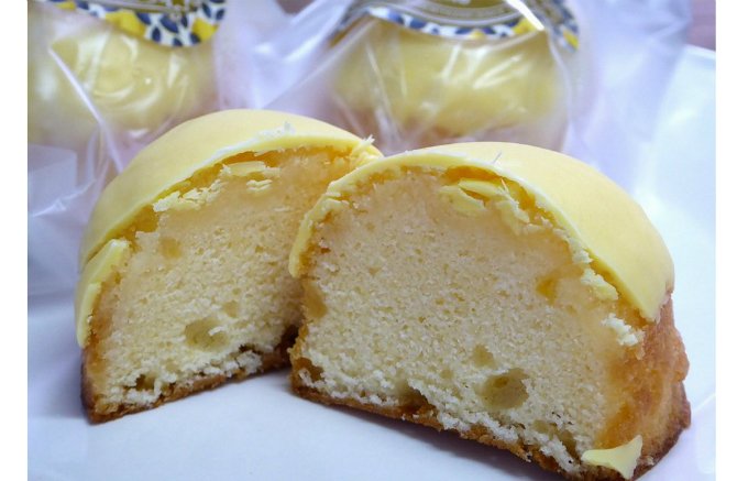 ​​​​宮崎産レモンを丸ごと使用！ 麗しい香りは何処にも負けない「れもんケーキ」
