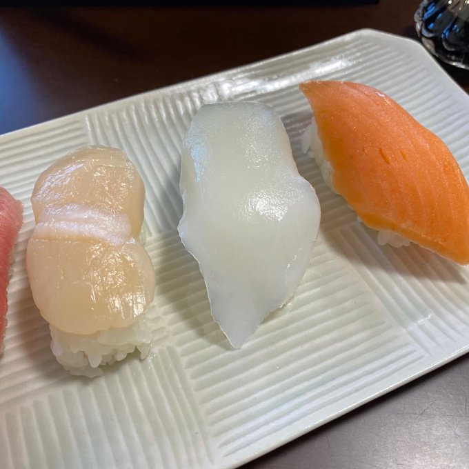 ご家族で過ごす年末年始にぴったりな「おうちで握り寿司」セット