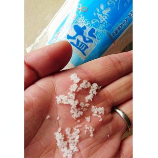 昔ながらの塩作りを今に伝えるプロジェクトからできた、九十九里海岸「山武の海の塩」