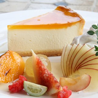 【大阪・デリチュース】チーズ界の王様"ブリー・ド・モー"使用の究極のチーズケーキ