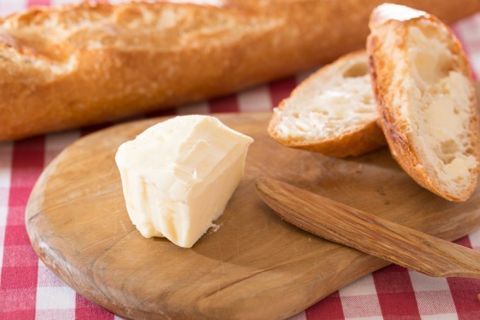 朝の食パンが極上の一枚に！注目したい風味豊かな世界のバター