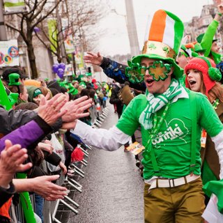 緑の国アイルランド最大のお祭り「セント・パトリックス・デー」がやって来る！
