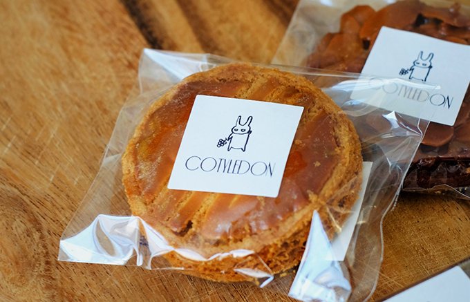 フランス古典菓子に新しい表現と発見をもたらすパティスリー「コティレドン」