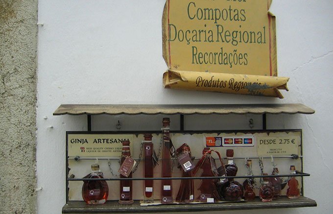 ポルトガルに行ったら買ってきて！香り高く甘いマスカット酒「モスカテル」