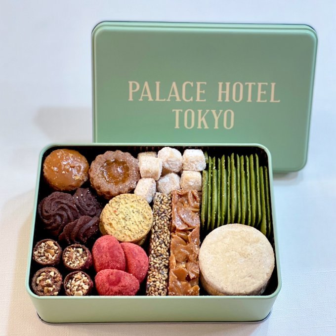 おいしくてかわいい！思わずときめくパレスホテル東京の「プティフールセック缶」