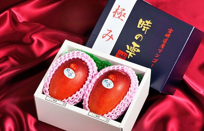 甘みや酸味、香りのバランスがとても良い、宮崎県産の『時の雫マンゴー』