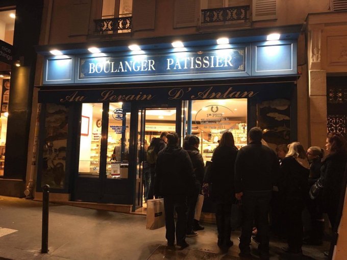 パリの地元民がいちばん愛するクロワッサン「パン・オ・ショコラ」