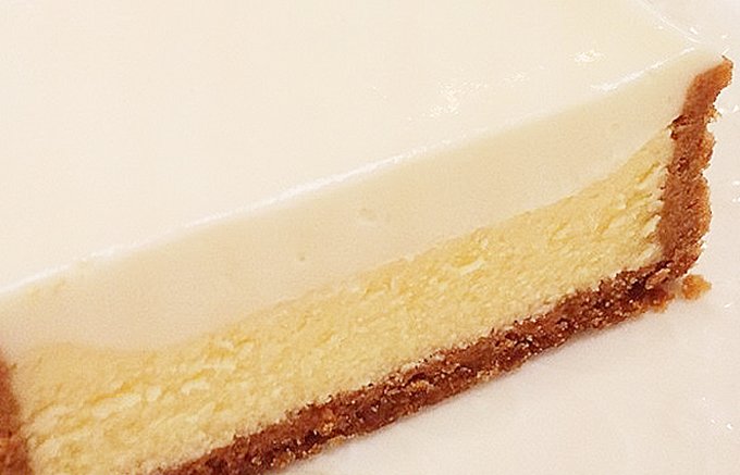 静岡発、濃厚さと爽やかさを併せ持ったチーズケーキ