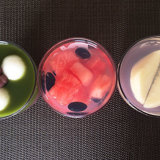 名古屋の老舗の味を新しく伝える夏限定の「桃の水羊羹」