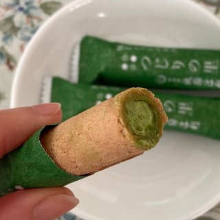 人気No.1抹茶菓子「つじりの里」の指先に通じるサクサク食感