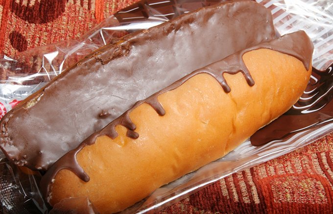 半世紀以上のロングセラー！山形のソウルフード菓子パン「ベタチョコ」