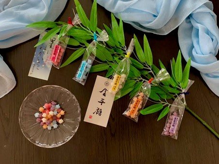 日本唯一の金平糖専門店、京都・緑寿庵清水の七夕限定「星にねがいを」