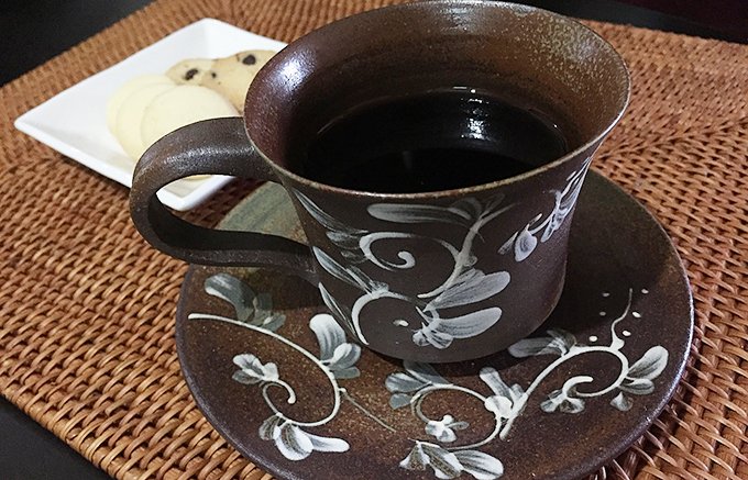 「心身と労働者に優しい無農薬コーヒー」豆本来の旨味を堪能できる「ろばや」の珈琲