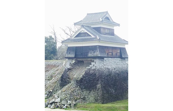 熊本城の復興の願いを込めたブルーチーズ「Nipponia Blue　飯田丸」