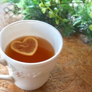 ハートのレモンで“ありがとう”。心も潤おす和紅茶「FLTレモンハート」