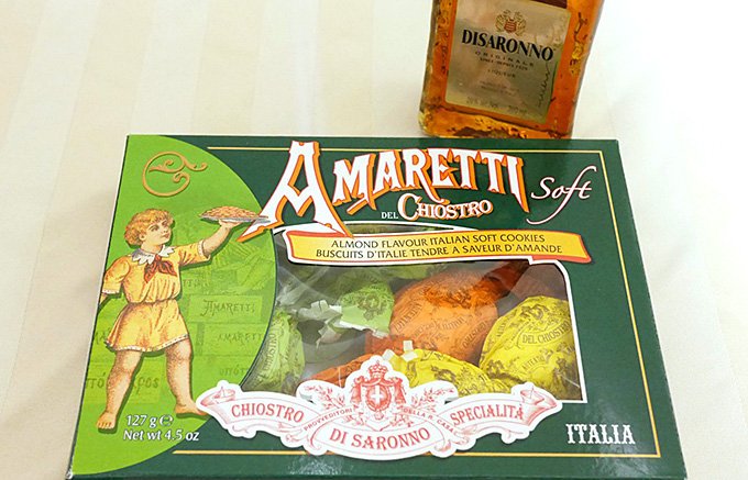 マカロンの原型　ミラノ万博で見つけたイタリアの焼き菓子「アマレッティ」
