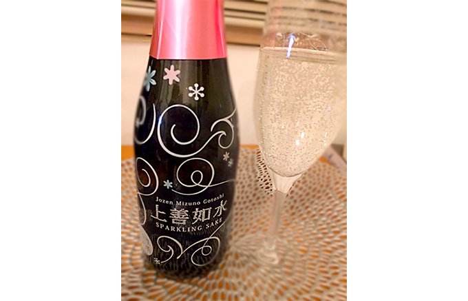 桃の節句にぴったりスパークリング日本酒「上善如水Sparkling Sake」
