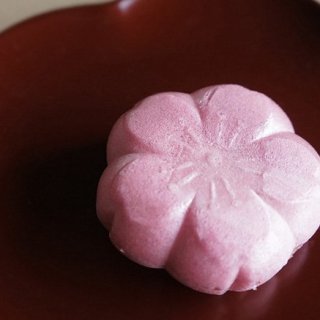 桜の季節に味わいたい！春を心ゆくまで味わう桜色グルメ