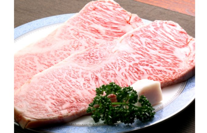 肉質はきめ細かくトロけるような食感で上品な脂が魅力の石川県のブランド牛「能登牛」