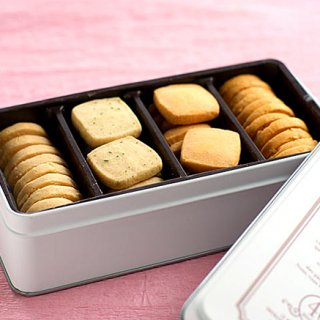 鎌倉レ・ザンジュの塩味クッキー『プティ・フール・サレ』
