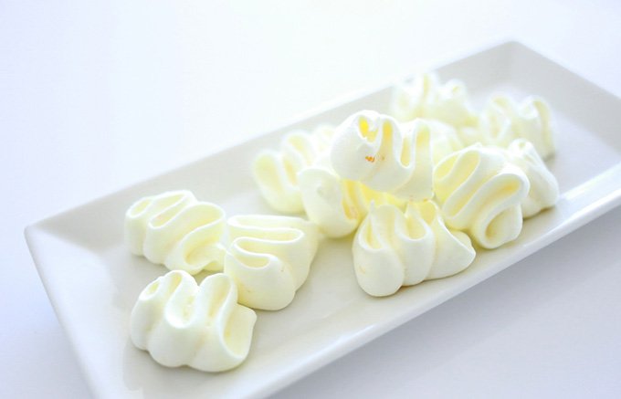 嗅覚と味覚を研ぎ澄ます。シンプルを極めたザ ペニンシュラ東京の「柚子メレンゲ」
