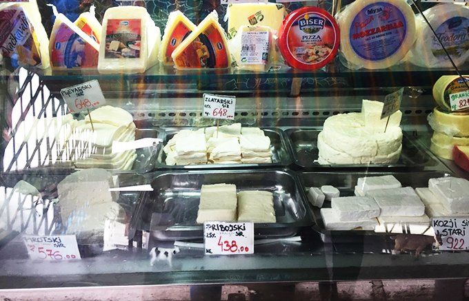 セレブ御用達のセルビアの超高級チーズ！ロバのチーズ