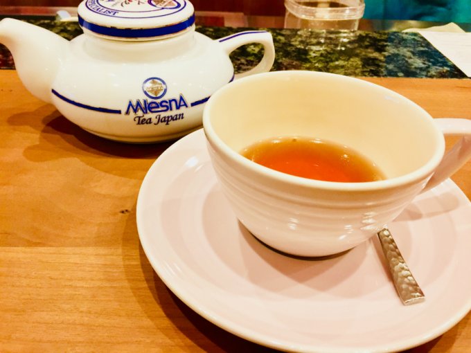 ポエムでときめくムレスナティー「ムレスナさんの美味しい紅茶で癒されましょう！」