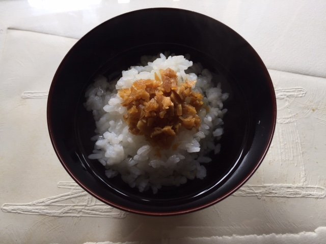 新潟の醗酵文化「沼垂」で見つけたピリッと辛い、酒にもご飯にもあう味噌漬生姜