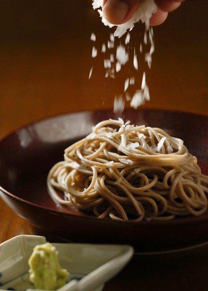 京都名料亭から魅惑の五色　海塩と米の新しい調味料