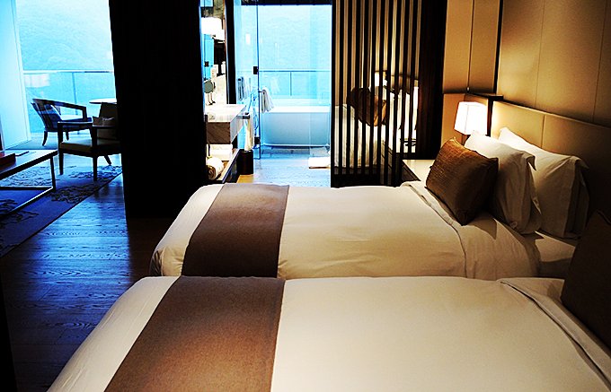極上のリゾートホテル長崎県大島「オリーブベイホテル」で極上のオリーブオイルを