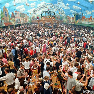 世界最大級のお祭り！ミュンヘンの「オクトーバーフェスト」