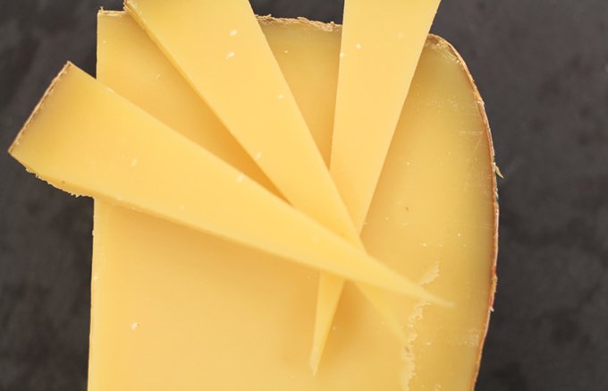 フランス人が一番好きなチーズ！ 秋にもピッタリの濃厚ハードチーズ「COMTE」