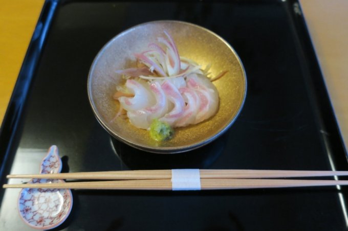 料理の味を決める！静岡産おろし本わさびの風味たっぷり。チューブ入りわさびはコレ！